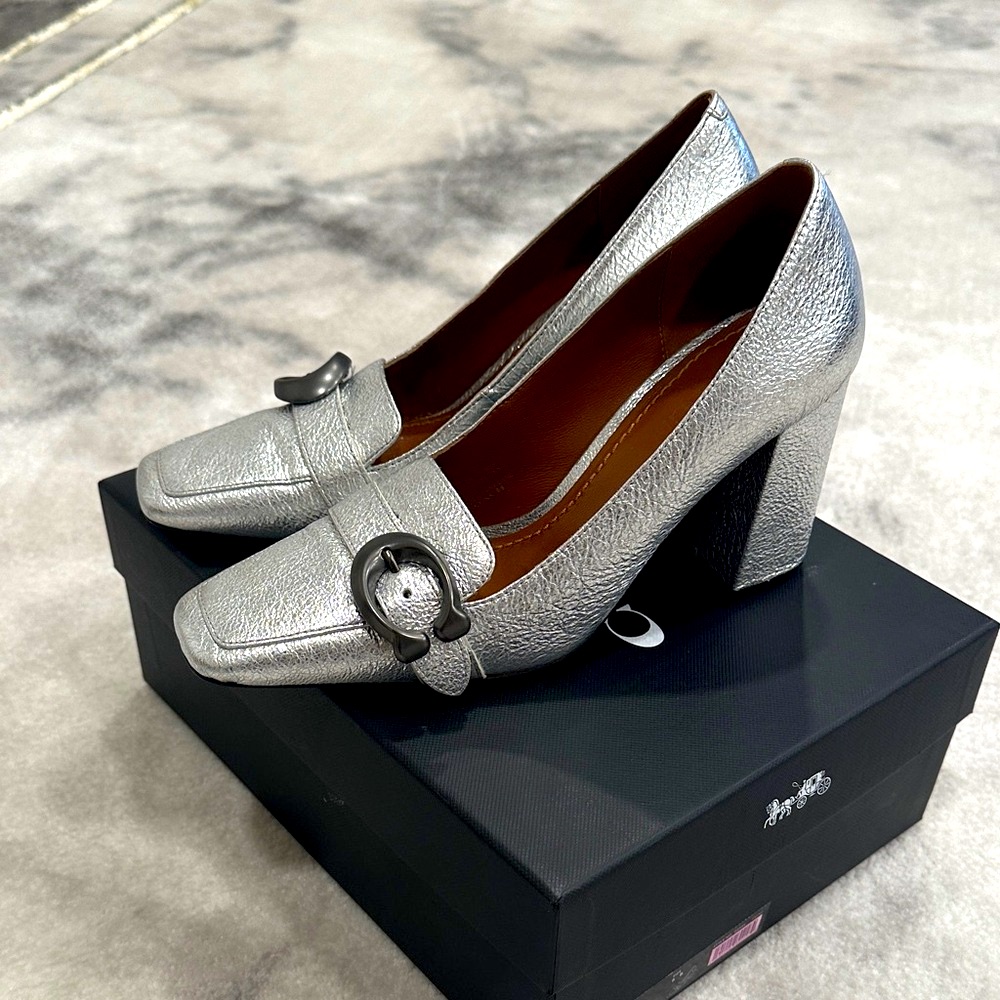 Coach Silver Women's Loafers With Buckle